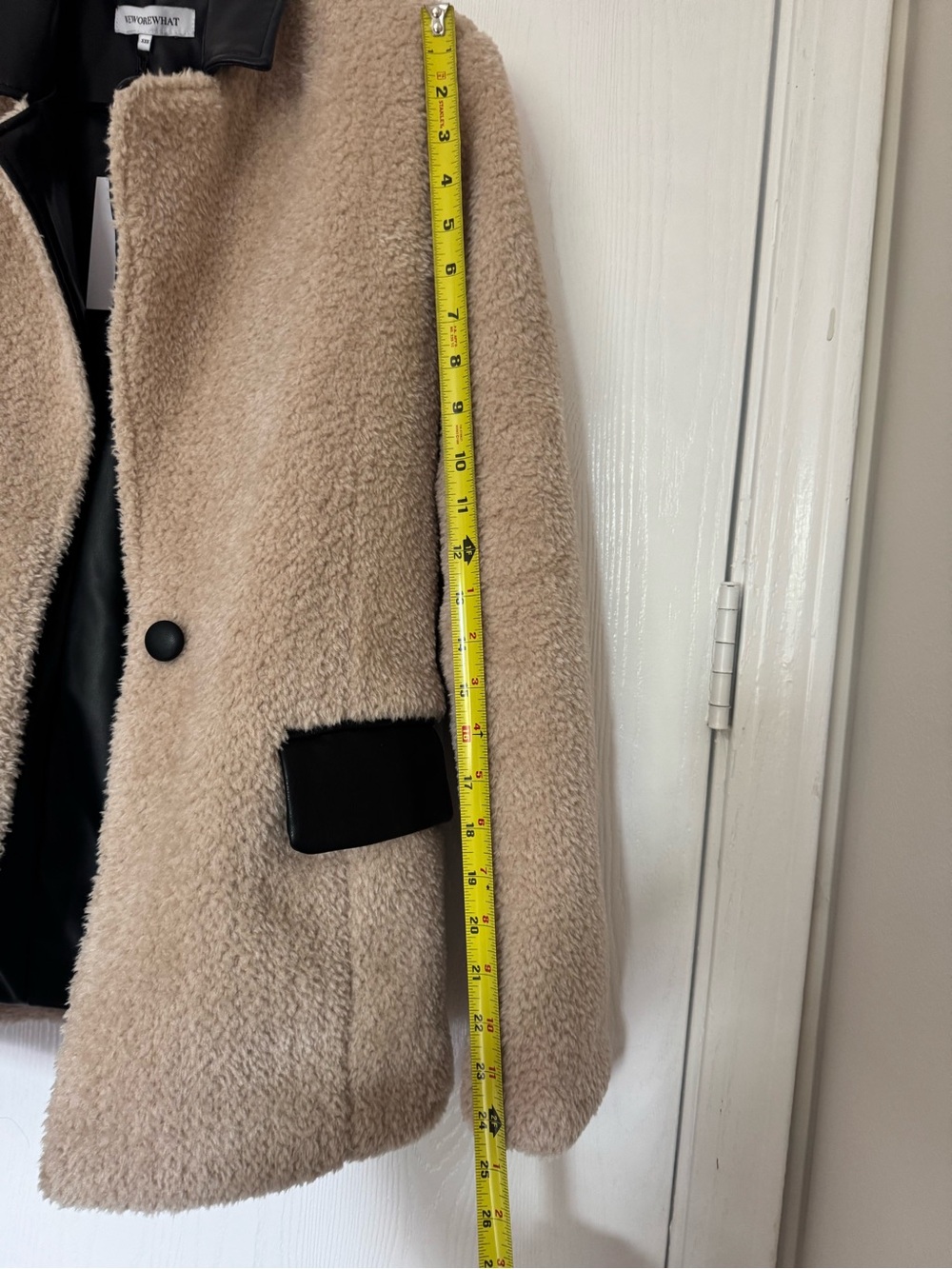 WeWoreWhat sherpa and faux leather blazer - Picture 5 of 7